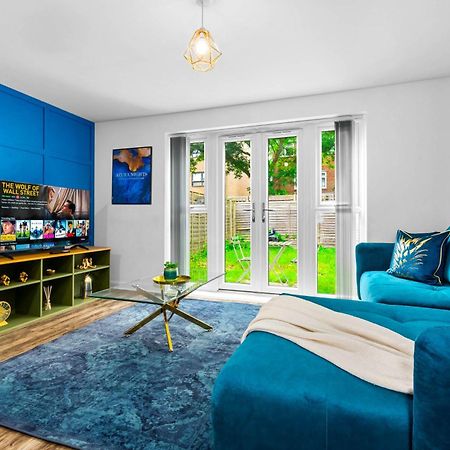 Lavish 3 Bedroom House With Ensuite And Parking By Azura Nights Birmingham Exterior foto